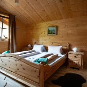 Haus Ingrid 아파트